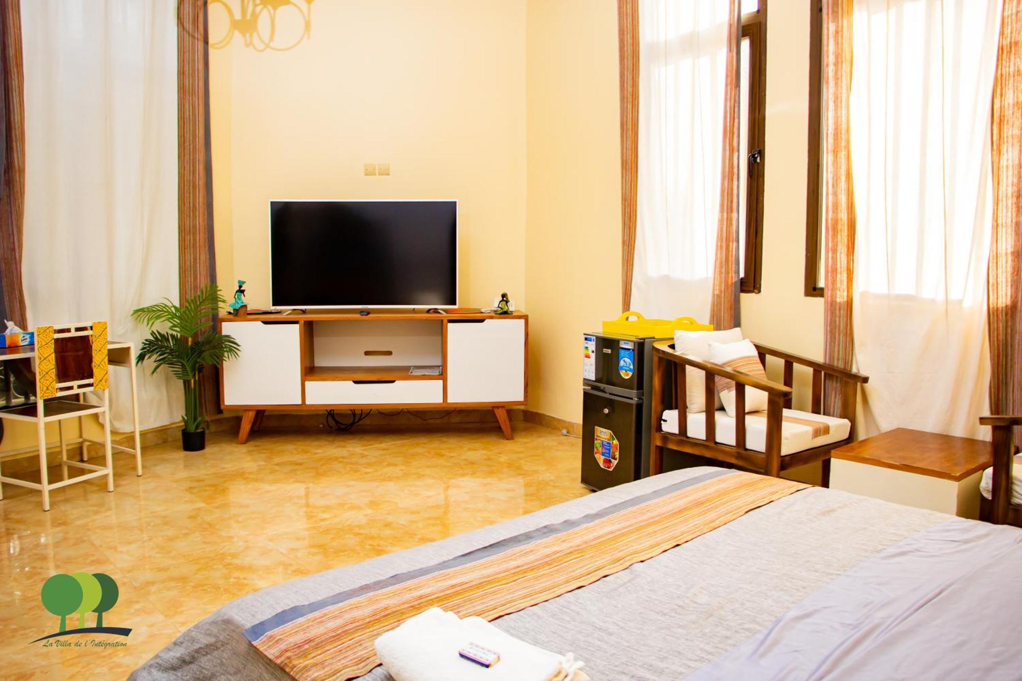 אואגדוגו Villa De L'Integration מראה חיצוני תמונה